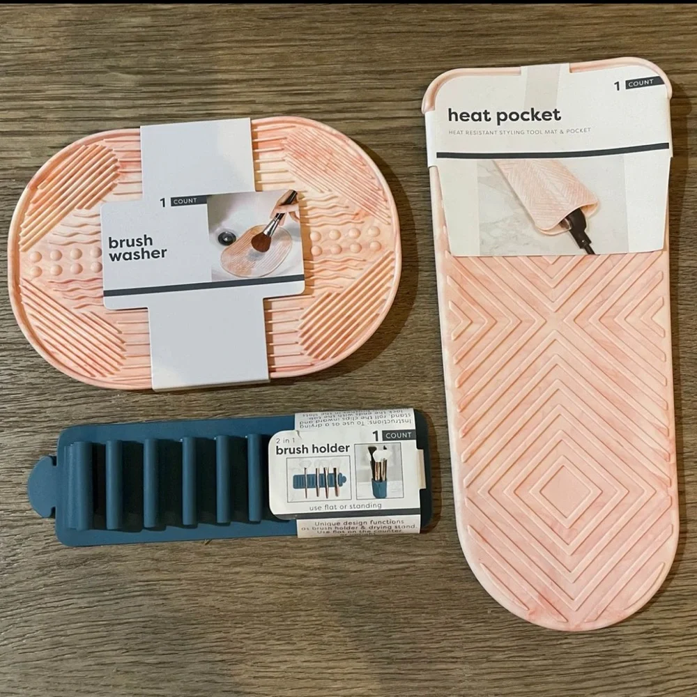 Set of 3 beauty tools - heat pocket, brush washer, brush holder. New